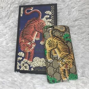 New Gucci Supreme Bengal Tiger iPhone X Case
